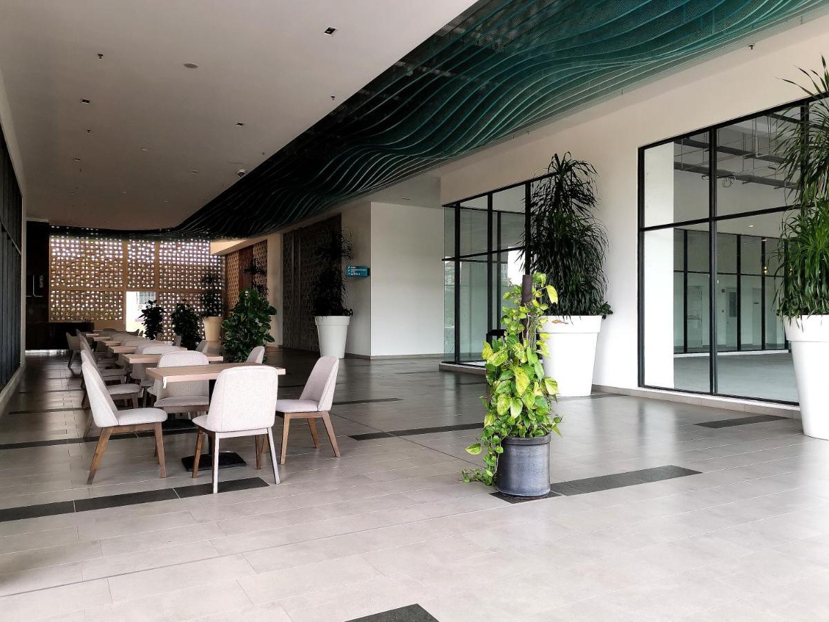 Bell Suite - The Premium Suite @ سيبانغ المظهر الخارجي الصورة